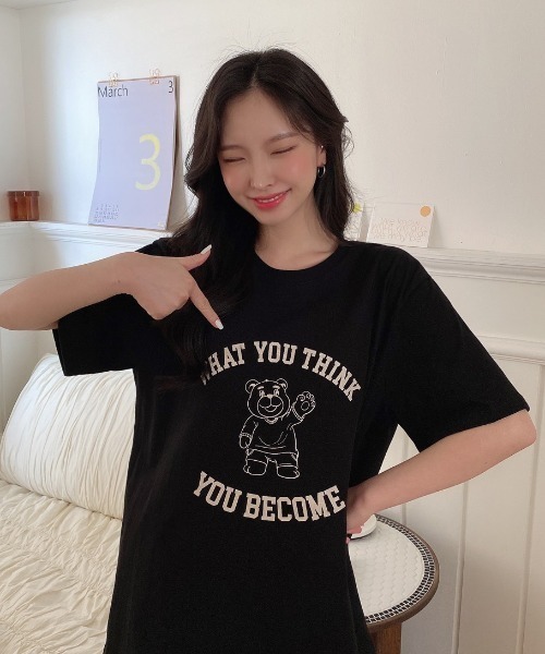 TOEASY(トゥイージー)の「『TOEASY/トゥイージー』you become Short-Sleeved T-Shirt/アーチロゴ フロントデザイン半袖Tシャツ(Tシャツ/カットソー・レディース・ホワイト/ブラック/マスタード・FREE)」の20枚目の写真