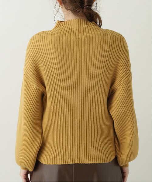 RAY CASSIN（レイカズン）の「ボトルネック袖ボリュームプルオーバー（ニット/セーター・レディース・ブラック/ベージュ/イエロー/ブルー/グリーン/キナリ/オレンジ/モスグリーン/ラベンダー・FREE）」の22枚目の写真