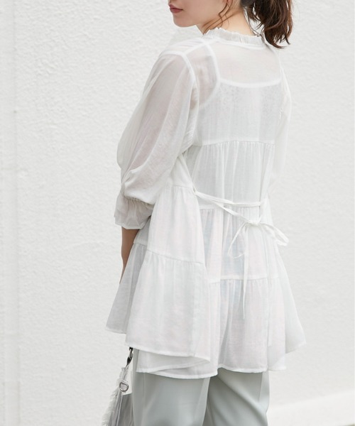 OLIVE des OLIVE（オリーブデオリーブ）の「ティアードチュニックシャツ（シャツ/ブラウス・レディース・ライトグレー/ベージュ/オフホワイト/ピンク・FREE）」の5枚目の写真