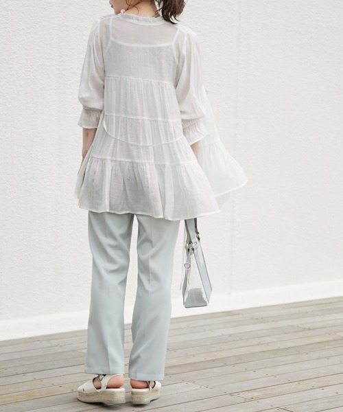 OLIVE des OLIVE（オリーブデオリーブ）の「ティアードチュニックシャツ（シャツ/ブラウス・レディース・ライトグレー/ベージュ/オフホワイト/ピンク・FREE）」の13枚目の写真