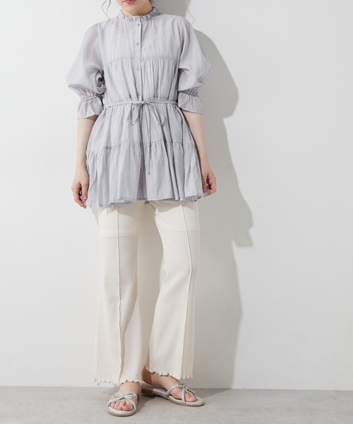 OLIVE des OLIVE（オリーブデオリーブ）の「ティアードチュニックシャツ（シャツ/ブラウス・レディース・ライトグレー/ベージュ/オフホワイト/ピンク・FREE）」の14枚目の写真