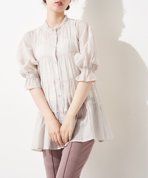 OLIVE des OLIVE（オリーブデオリーブ）の「ティアードチュニックシャツ（シャツ/ブラウス・レディース・ライトグレー/ベージュ/オフホワイト/ピンク・FREE）」の7枚目の写真