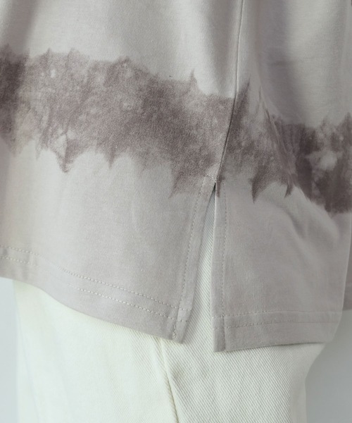 CORNERS（コーナーズ）の「タイダイ風プリントBIGTシャツ（Tシャツ/カットソー・レディース・オフホワイト/グレイッシュベージュ/ベージュ系その他・FREE）」の11枚目の写真