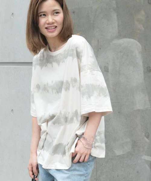 CORNERS（コーナーズ）の「タイダイ風プリントBIGTシャツ（Tシャツ/カットソー・レディース・オフホワイト/グレイッシュベージュ/ベージュ系その他・FREE）」の12枚目の写真