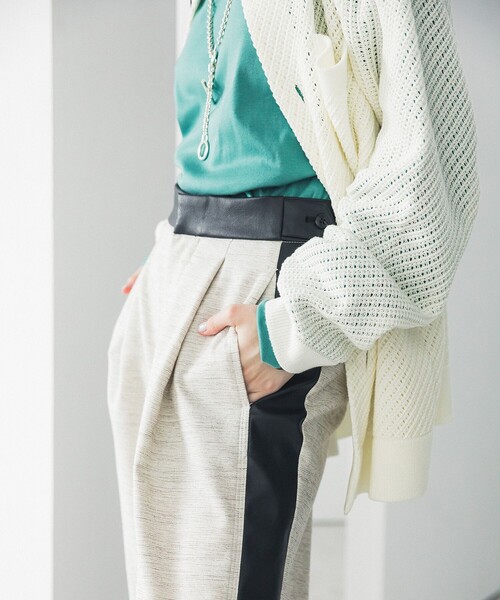 LiNoH(リノー)の「ツイードクロス × シンセティックレザーパンツ/TWEED CLOTH × SYNTHETIC LEATHER PANTS(その他パンツ・メンズ・ホワイト・1/2)」の9枚目の写真