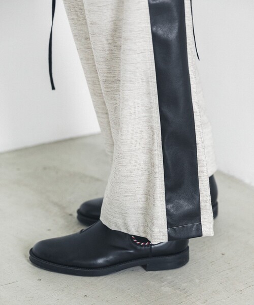 LiNoH(リノー)の「ツイードクロス × シンセティックレザーパンツ/TWEED CLOTH × SYNTHETIC LEATHER PANTS(その他パンツ・メンズ・ホワイト・1/2)」の10枚目の写真