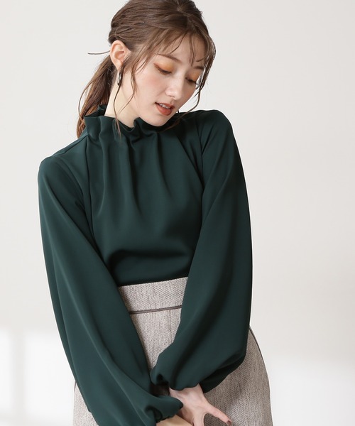 N.（N. Natural Beauty Basic）（エヌエヌナチュラルビューティーベーシック）の「【WEB限定カラー】◆ペーパーバックパフブブラウス（シャツ/ブラウス・レディース・ホワイト/ブラック/ホワイト系その他/ブルー/カーキ/グリーン・MEDIUM）」の5枚目の写真