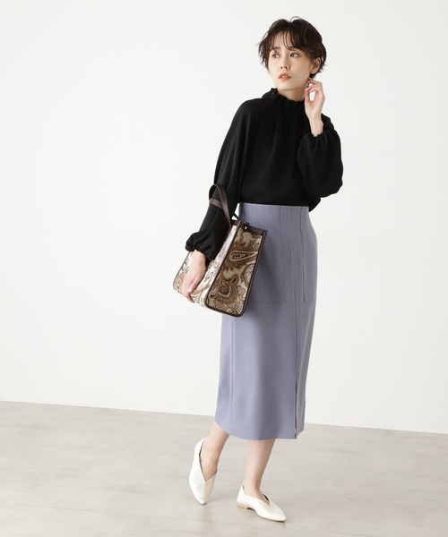 N.（N. Natural Beauty Basic）（エヌエヌナチュラルビューティーベーシック）の「【WEB限定カラー】◆ペーパーバックパフブブラウス（シャツ/ブラウス・レディース・ホワイト/ブラック/ホワイト系その他/ブルー/カーキ/グリーン・MEDIUM）」の12枚目の写真