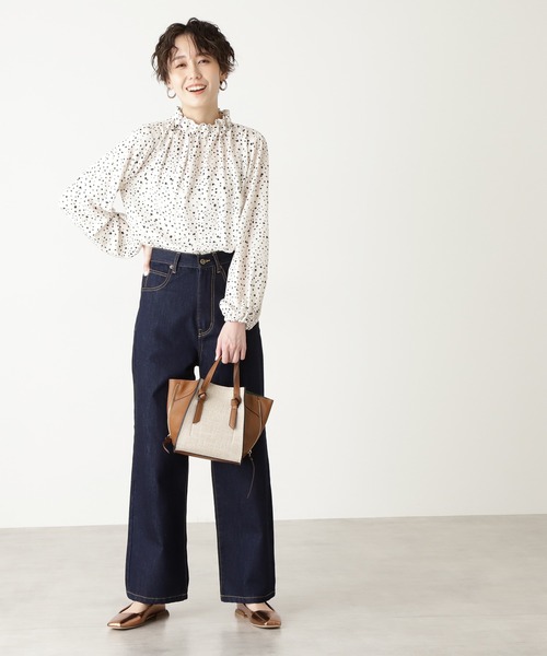 N.（N. Natural Beauty Basic）（エヌエヌナチュラルビューティーベーシック）の「【WEB限定カラー】◆ペーパーバックパフブブラウス（シャツ/ブラウス・レディース・ホワイト/ブラック/ホワイト系その他/ブルー/カーキ/グリーン・MEDIUM）」の19枚目の写真