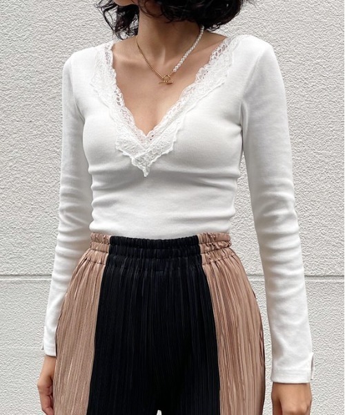 FIG&VIPER（フィグアンドバイパー）の「カップ付きレースリブTOP（Tシャツ/カットソー・レディース・ホワイト/カーキ/ブラック・FREE）」の2枚目の写真