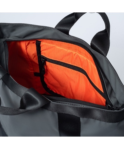 BEAMS DESIGN（ビームス デザイン）の「BEAMS DESIGN（ビームス デザイン）　エラスティックメッシュ 2WAYバックパック（バックパック/リュック・メンズ・ネイビー/ブラック/レッド/ベージュ/グレー/サンドベージュ・FREE）」の14枚目の写真