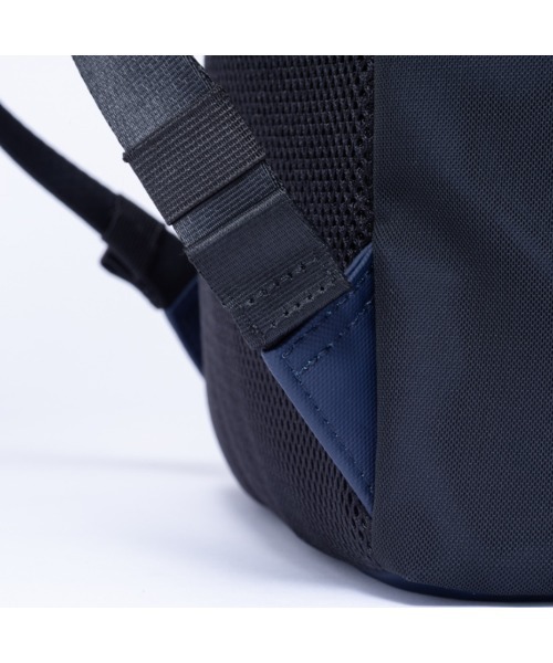 BEAMS DESIGN（ビームス デザイン）の「BEAMS DESIGN（ビームス デザイン）　エラスティックメッシュ 2WAYバックパック（バックパック/リュック・メンズ・ネイビー/ブラック/レッド/ベージュ/グレー/サンドベージュ・FREE）」の18枚目の写真