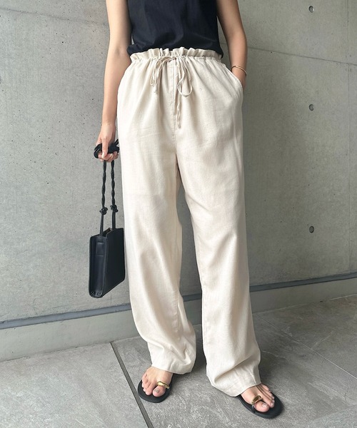 andme(アンドミー)の「レーヨンリネンドロストイージーワイドパンツ(その他パンツ・レディース・ブラック/ブラウン/キナリ/グリーン/イエロー・M/L)」の8枚目の写真