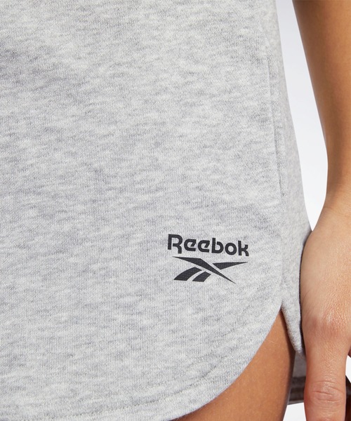 Reebok(リーボック)の「トレーニング エッセンシャルズ ショーツ / Training Essentials Shorts(その他パンツ・レディース・ヘザーグレー/ブラック・X-SMALL/MEDIUM/X-LARGE/XX-LARGE/SMALL/LARGE)」の4枚目の写真
