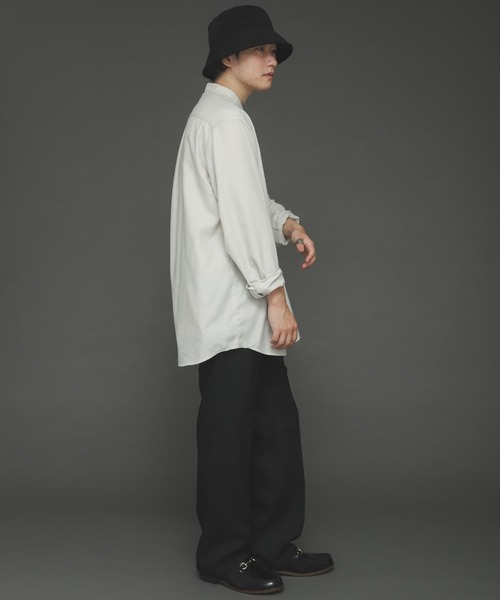 SENSE OF PLACE by URBAN RESEARCH（センスオブプレイスバイアーバンリサーチ）の「バンドカラーネルシャツ（シャツ/ブラウス・メンズ・チャコールグレー/ブラウン系その他/ライトベージュ/ブルー/ブラウン・MEDIUM/LARGE）」の15枚目の写真