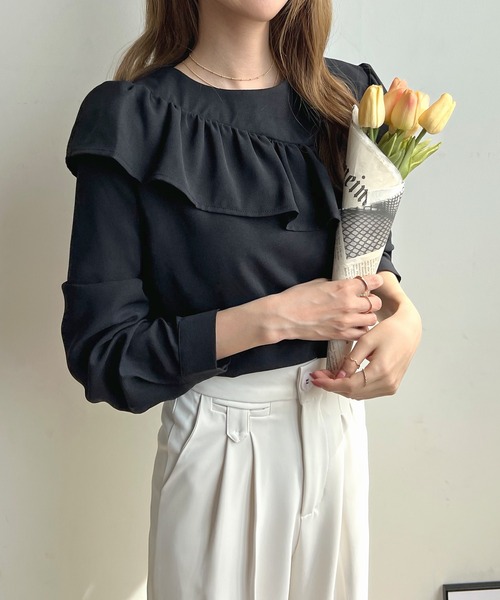 ショルダーフリルブラウス シャツ ブラウス Futier Land フューティアランド のファッション通販 Zozotown