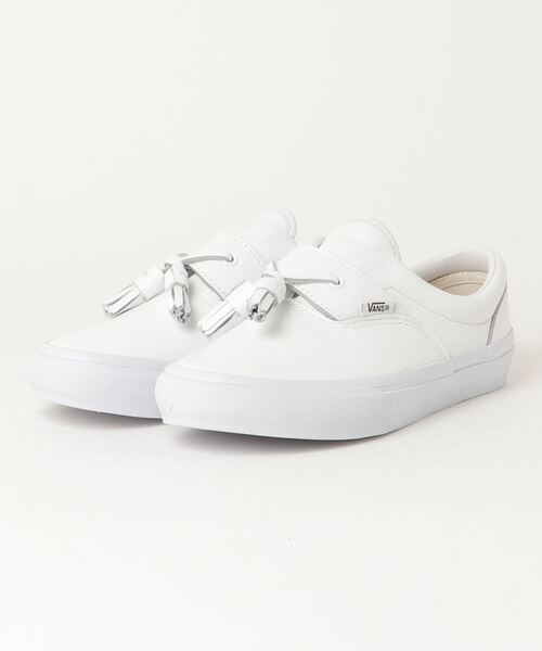 VANS(バンズ)の「ERA SE TASSEL V95CF TL(スニーカー・メンズ・ホワイト・5h/7/11/7h/12/6/8h/8/9h/10/10h/4h/5/6h/9)」の3枚目の写真