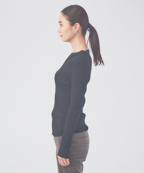 qualite（カリテ）の「【新型登場】シームレスクルーニット（ニット/セーター・レディース・ホワイト/オレンジ系その他/ブルー/ブラック・フリー）」の22枚目の写真