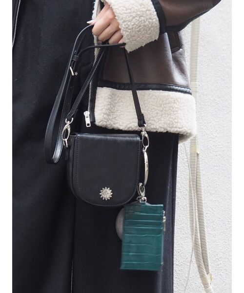 EVRIS(エヴリス)の「SETミニショルダーバッグ(ショルダーバッグ・レディース・ブラック/ベージュ/ボルドー・FREE)」の15枚目の写真