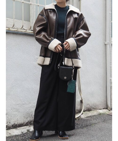 EVRIS(エヴリス)の「SETミニショルダーバッグ(ショルダーバッグ・レディース・ブラック/ベージュ/ボルドー・FREE)」の4枚目の写真