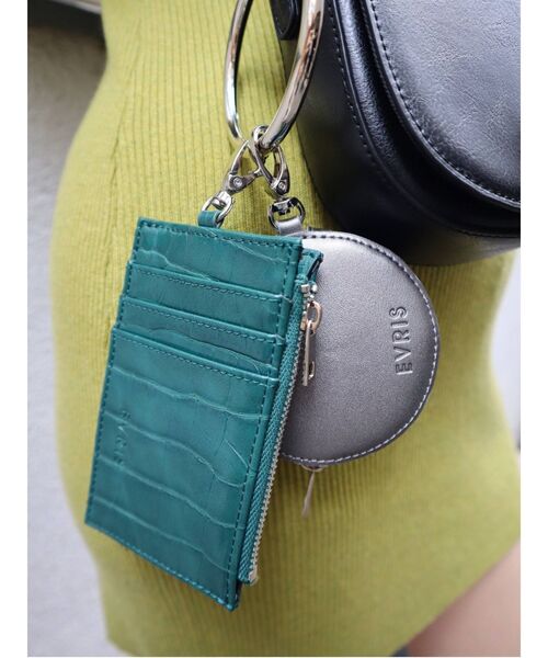 EVRIS(エヴリス)の「SETミニショルダーバッグ(ショルダーバッグ・レディース・ブラック/ベージュ/ボルドー・FREE)」の10枚目の写真