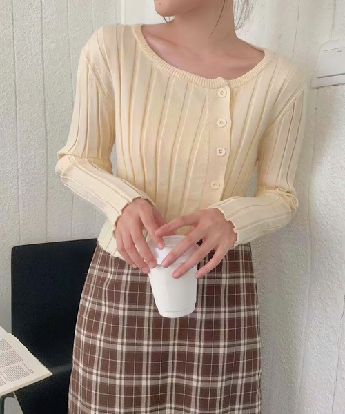 me+em select（ミームセレクト）の「リブニットショートボタンカーディガン（カーディガン/ボレロ・レディース・ホワイト/ブラック/ベージュ/グレー・FREE）」の11枚目の写真