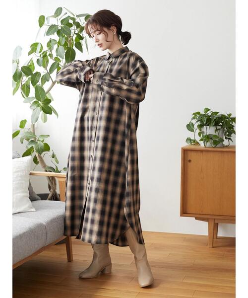 Green　Parks（グリーンパークス）の「マキシ丈ロングボリュームシャツワンピース＊（ワンピース・レディース・ストライプ/チェック/オフホワイト・FREE）」の6枚目の写真