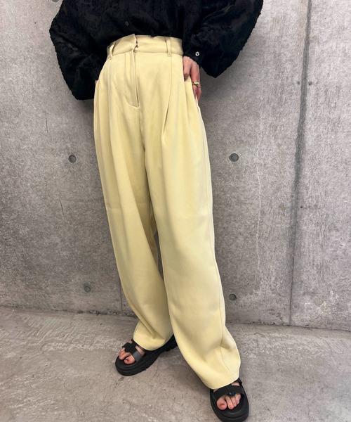 byYOUANCE（バイユアンス）の「タックストレートパンツ（その他パンツ・レディース・ピンク/グリーン/ブラウン/ライトイエロー/その他1・MEDIUM/SMALL）」の4枚目の写真