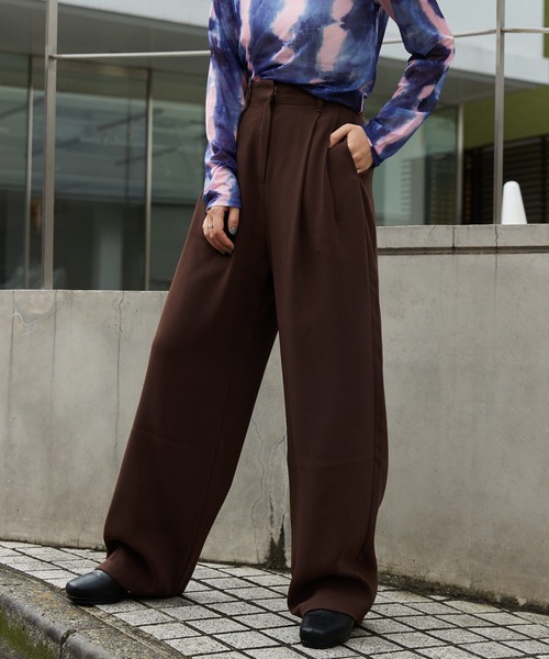 byYOUANCE（バイユアンス）の「タックストレートパンツ（その他パンツ・レディース・ピンク/グリーン/ブラウン/ライトイエロー/その他1・MEDIUM/SMALL）」の9枚目の写真