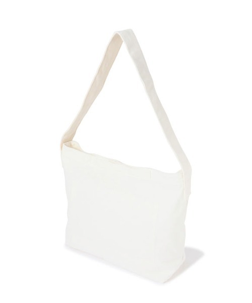 MHL.（エムエイチエル）の「HEAVY COTTON CANVAS（トートバッグ・レディース・ホワイト・FREE）」の2枚目の写真