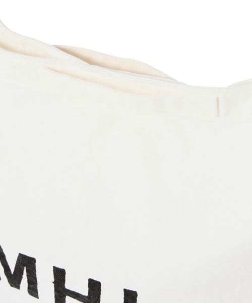 MHL.（エムエイチエル）の「HEAVY COTTON CANVAS（トートバッグ・レディース・ホワイト・FREE）」の3枚目の写真