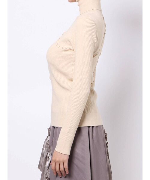 merry jenny（メリージェニー）の「flowerメロウタートルニット（ニット/セーター・レディース・ブラック/イエロー/アイボリー・FREE）」の5枚目の写真