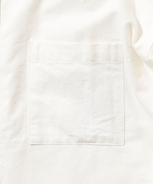 BEAMS LIGHTS（ビームスライツ）の「BEAMS LIGHTS / オックスフォード エンブロイダリー ボタンダウンシャツ（シャツ/ブラウス・メンズ・オフホワイト/ネイビー・SMALL/LARGE/MEDIUM）」の7枚目の写真