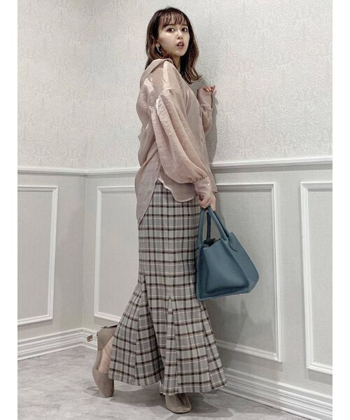 dazzlin（ダズリン）の「ハイウエストチェックマーメイドスカート（スカート・レディース・ブラック/パープル/グレー・SMALL/MEDIUM）」の22枚目の写真