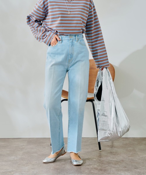 DouDou（ドゥドゥ）の「センタープレスストレートデニム（デニムパンツ・レディース・サックスブルー/ブルー・38/36）」の10枚目の写真