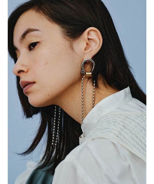 Ray BEAMS(レイビームス)の「RBS / リング × チェーン コンビ ピアス(ネックレス・レディース・シルバー・ONE SIZE)」の1枚目の写真