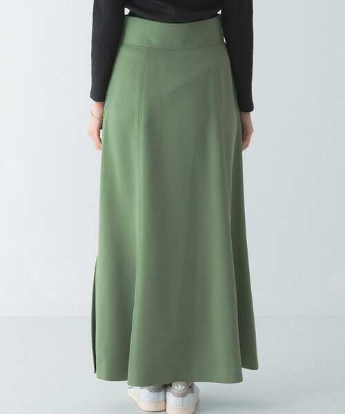 URBAN RESEARCH ROSSO WOMEN（アーバンリサーチ　ロッソ）の「ナロースリットロングスカート（スカート・レディース・ピンク/ベージュ/グリーン・38/36）」の19枚目の写真