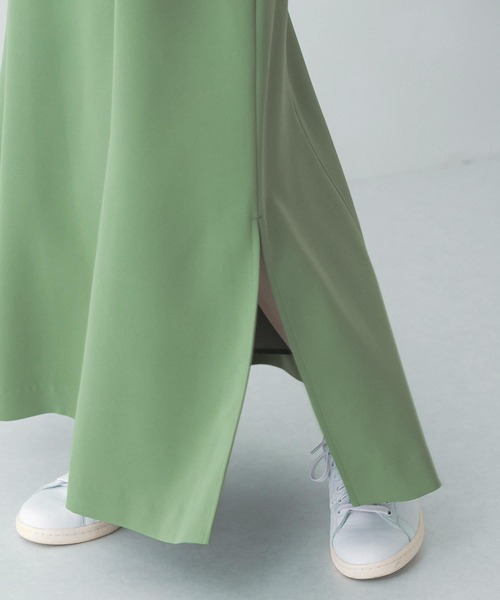 URBAN RESEARCH ROSSO WOMEN（アーバンリサーチ　ロッソ）の「ナロースリットロングスカート（スカート・レディース・ピンク/ベージュ/グリーン・38/36）」の22枚目の写真