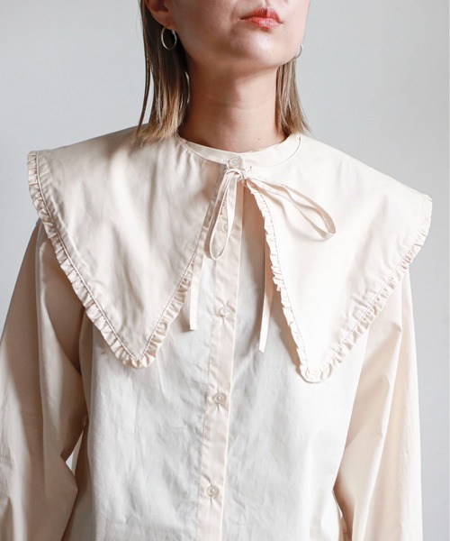 feepur(フェピュール)の「ビッグカラーラウンドカフスブラウス(シャツ/ブラウス・レディース・ブラック/オフホワイト/アイボリー・MEDIUM)」の10枚目の写真