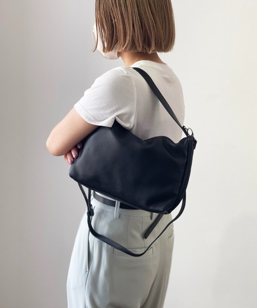 Beau're（ヴュレ）の「BEAURE ヴュレ カウレザー ワンハンドル 2WAY ショルダーバッグ（ショルダーバッグ・レディース・イエロー/ブラック/ベージュ/ブルー系その他/グリーン・FREE）」の21枚目の写真