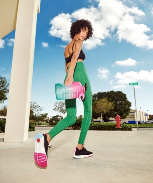 fitflop(フィットフロップ)の「【fitflop/フィットフロップ】 VITAMIN FF e01 KNIT SPORTS TRAINERS スニーカー/シューズ/コンフォートシューズ(スニーカー・レディース・ブラック/ピンク/グレー/ホワイト/ネイビー・US6/US5/US7/US6.5/US8/US7.5/US5.5)」の13枚目の写真