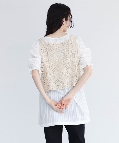 somari imagination（ソマリ イマジネーション）の「クロシェレースベスト×ブラウスセット（シャツ/ブラウス・レディース・ブラック/オフホワイト・2/1）」の16枚目の写真