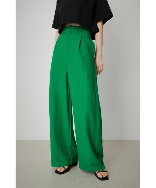 AZUL by moussy（アズールバイマウジー）の「ARCTIC FEEL RELAX WIDE COLOR PANTS/アークティックフィールリラックスワイドカラーパンツ（その他パンツ・レディース・ブルー/レッド/グリーン・SMALL/MEDIUM）」の2枚目の写真