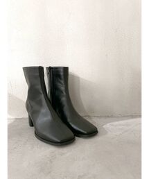 Ungrid | スクエアトゥヒールブーツ(ブーツ)