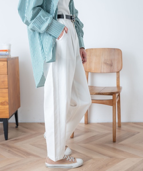 WEGO（ウィゴー）の「WEGO/イージ-タックマムパンツ（デニムパンツ・レディース・ホワイト/ブラック/インディゴブルー・SMALL/MEDIUM）」の5枚目の写真