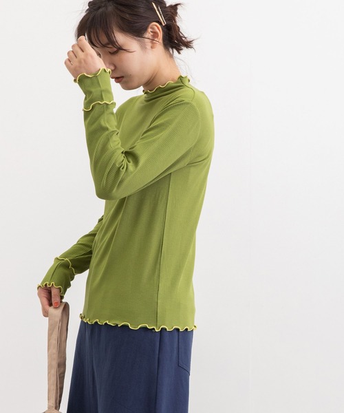 POU DOU DOU（プードゥドゥ）の「トタンテレコメロートップス（Tシャツ/カットソー・レディース・ブラック/グリーン/アイボリー/モカ・3）」の6枚目の写真