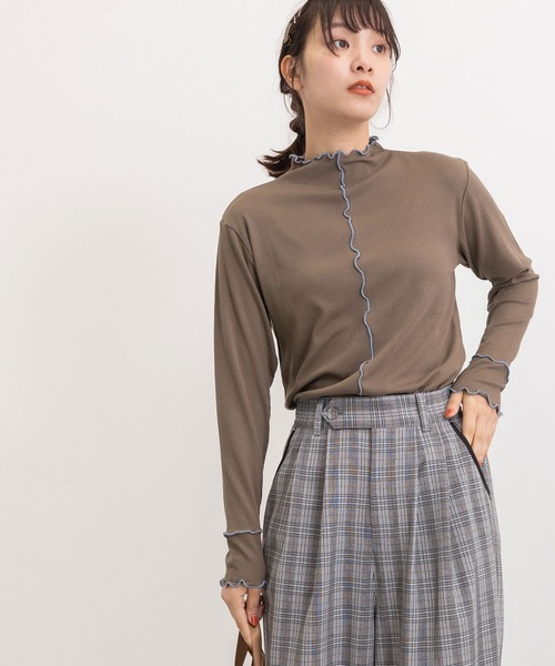 POU DOU DOU（プードゥドゥ）の「トタンテレコメロートップス（Tシャツ/カットソー・レディース・ブラック/グリーン/アイボリー/モカ・3）」の20枚目の写真