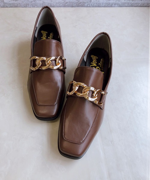 Noubel Voug Relax（ヌーベルヴォーグリラックス）の「チャンキーヒールチェーンローファーパンプス（パンプス・レディース・ブラック/ダークブラウン/ベージュ/アイボリー・S/M/L/LL）」の18枚目の写真