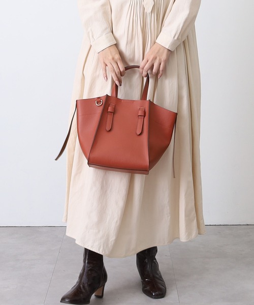 COOCO(クーコ)の「フェイクレザー差し込みハンドル2WAYトートバッグ(トートバッグ・レディース・ブラック/シルバー/グリーン/グレー系その他/レオパード/テラコッタ/アイボリー/ピンク/サックスブルー・9)」の5枚目の写真