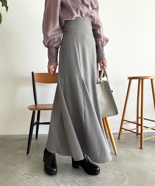 MAJESTIC LEGON(マジェスティックレゴン)の「クラシカルレースアップフレアスカート(スカート・レディース・ブラック系その他/ピンク/グレー/ブラック・SMALL/MEDIUM)」の4枚目の写真